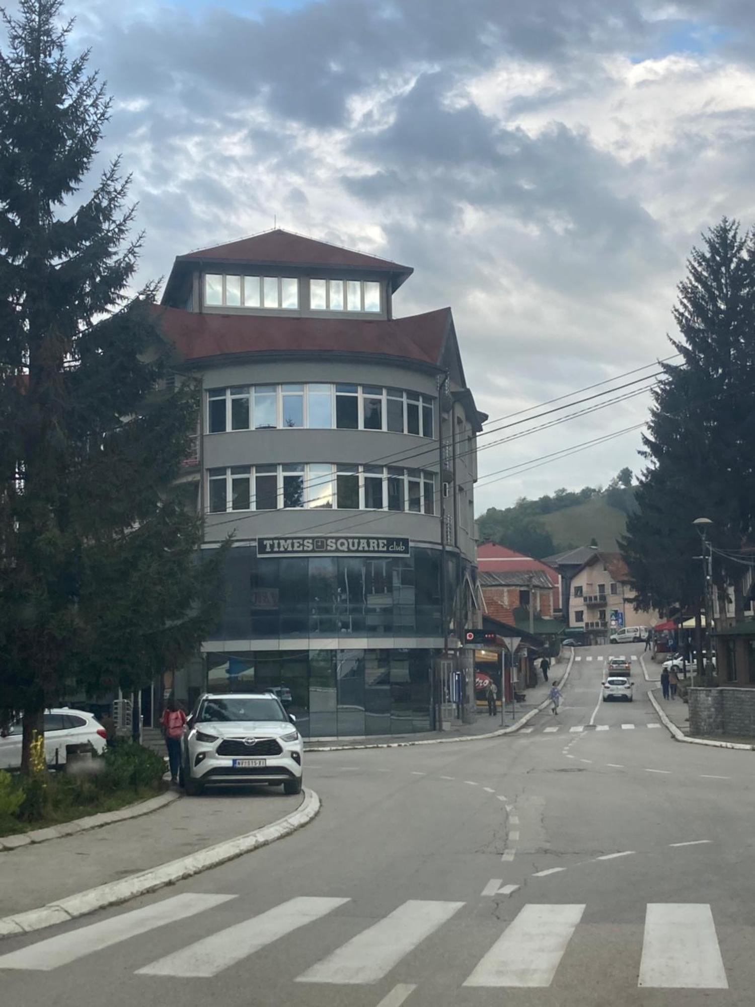 Apartman Aischa Nova Varoš Εξωτερικό φωτογραφία
